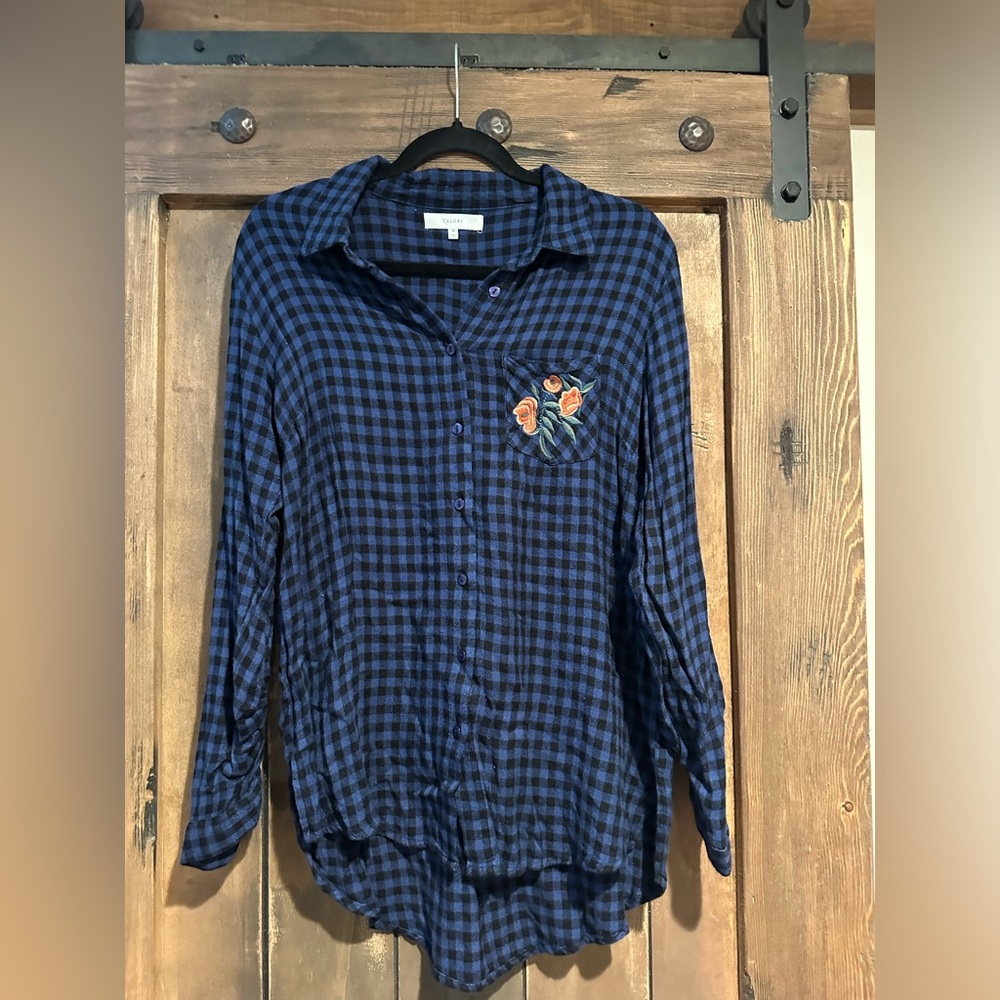 Women’s flannel button-down